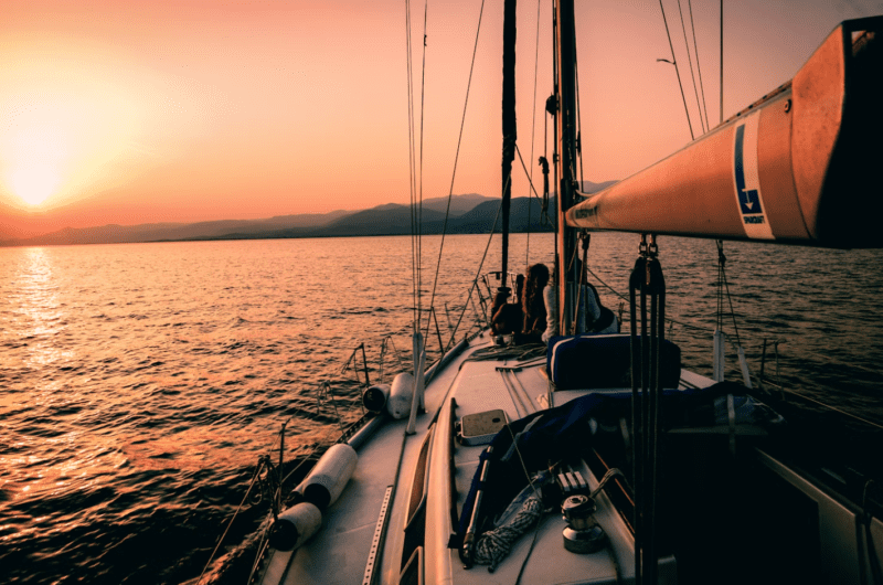 Yachtcharter in Griechenland: Ein unvergessliches Abenteuer auf dem Meer
